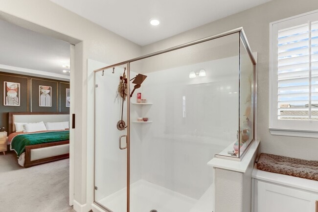 Building Photo - Beautiful 4-Bedroom, 3-Bath Home on a Quiet Cul-de-Sac in Woodland