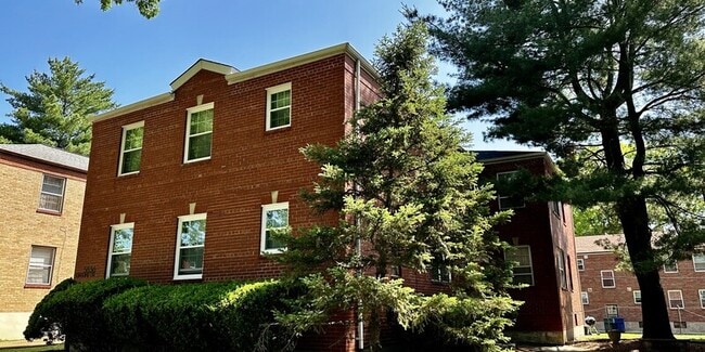 Building Photo - 5836 Sunshine Dr