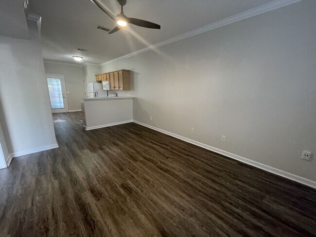 Building Photo - 284 Meigs Dr