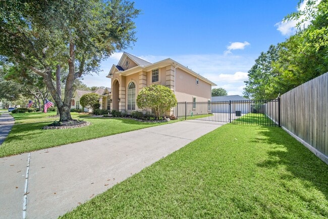 Building Photo - 5403 Indian Shores Ln