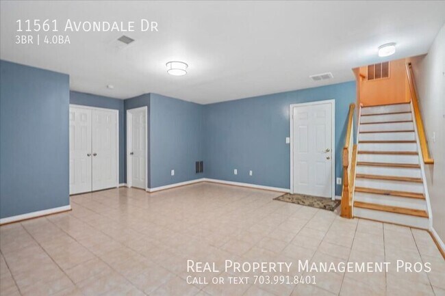 Building Photo - 11561 Avondale Dr