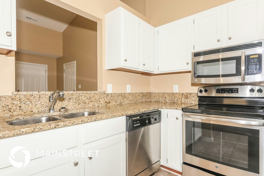 Building Photo - 4105 Runaway Cir