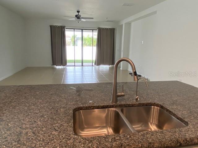 Building Photo - 1641 Goblet Cv St