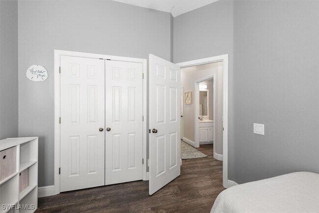 Building Photo - 8884 Fawn Ridge Dr