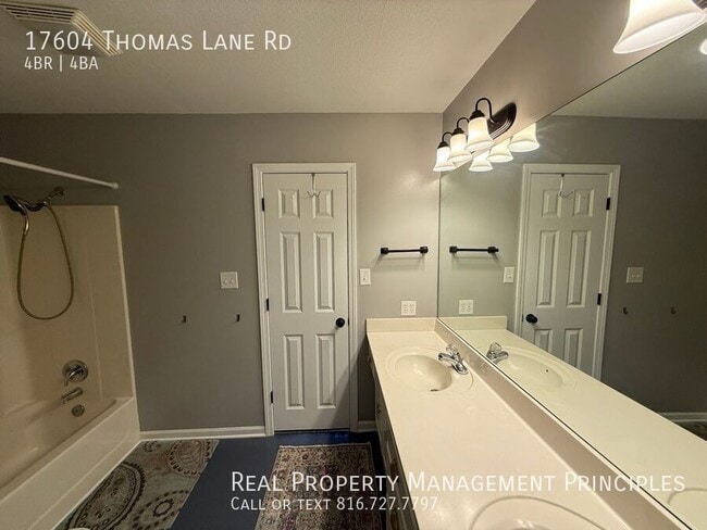Building Photo - 17604 Thomas Lane Rd