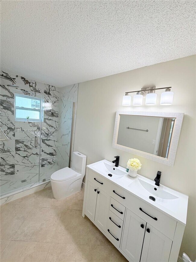 Building Photo - 8581 NW 17th St