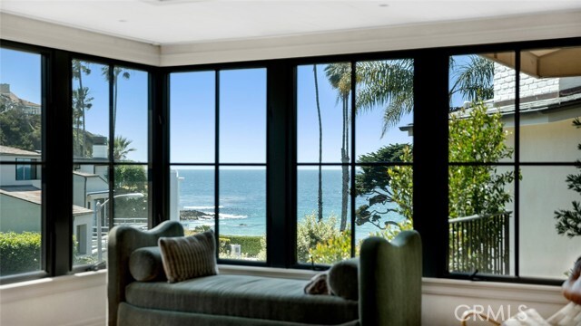 Building Photo - 27 Emerald Bay
