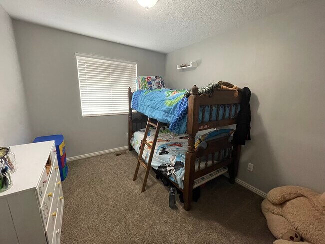 Building Photo - 5942 S 3975 W