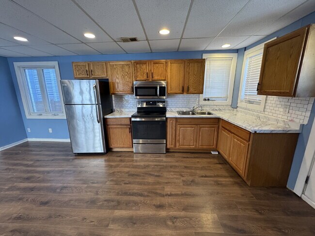 Building Photo - 1518 Park Ave