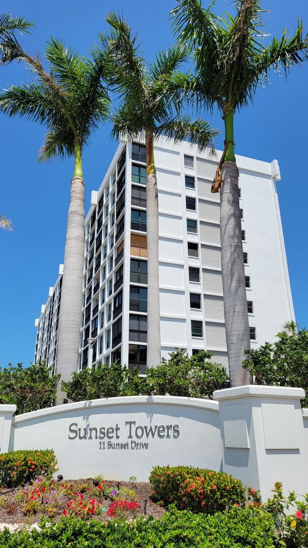 Primary Photo - Annual or seasonal turnkey furnished renov...