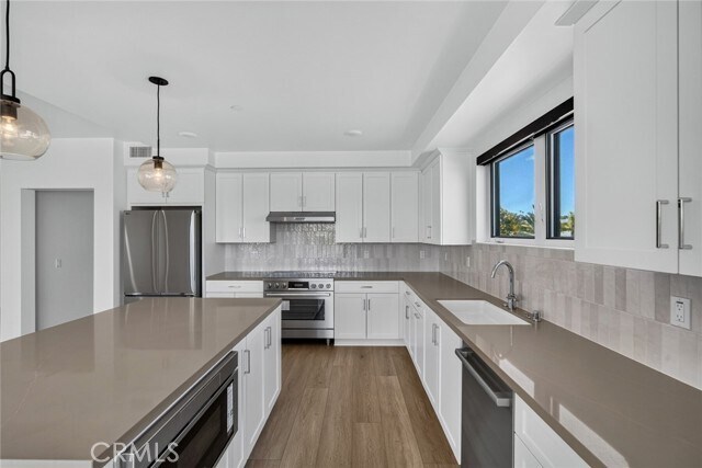 Building Photo - 24722 Del Prado Ave