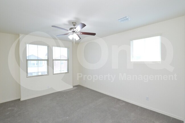 Building Photo - 1150 S Jay St