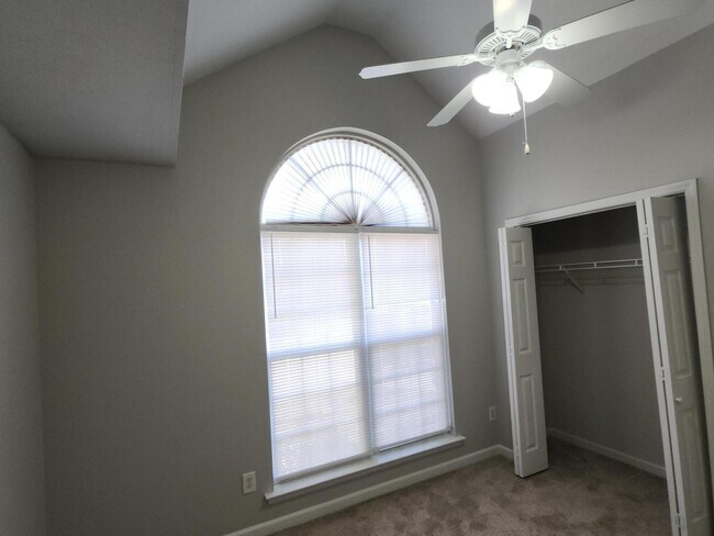 Building Photo - 789 Michelle Ct
