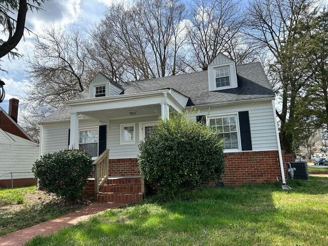 Building Photo - 100 Mardick Rd