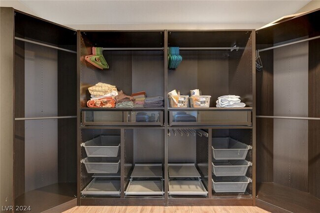 Building Photo - 5416 Cory Pl