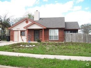 Building Photo - 900 Haynes Dr