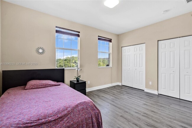 Building Photo - 14749 SW 9th St