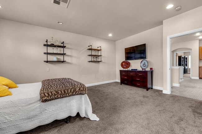 Building Photo - Central 2 Bedroom Home - Reno