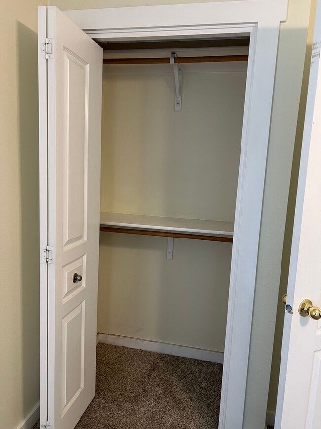 Building Photo - Coming soon! 3 bed single family home on a...