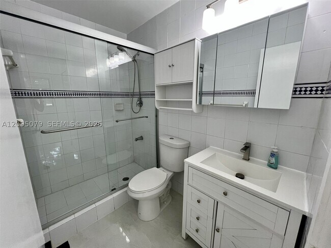 Building Photo - 7825 Miller Dr