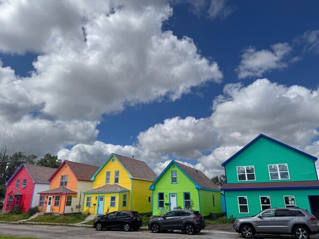 Building Photo - 940 M St SW