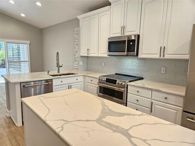 Building Photo - 2319 Caraway Dr