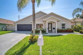 Building Photo - 252 Malibu Cir