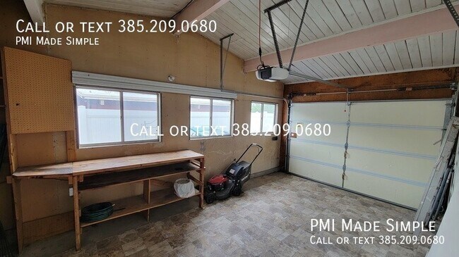 Building Photo - 970 W 450 N