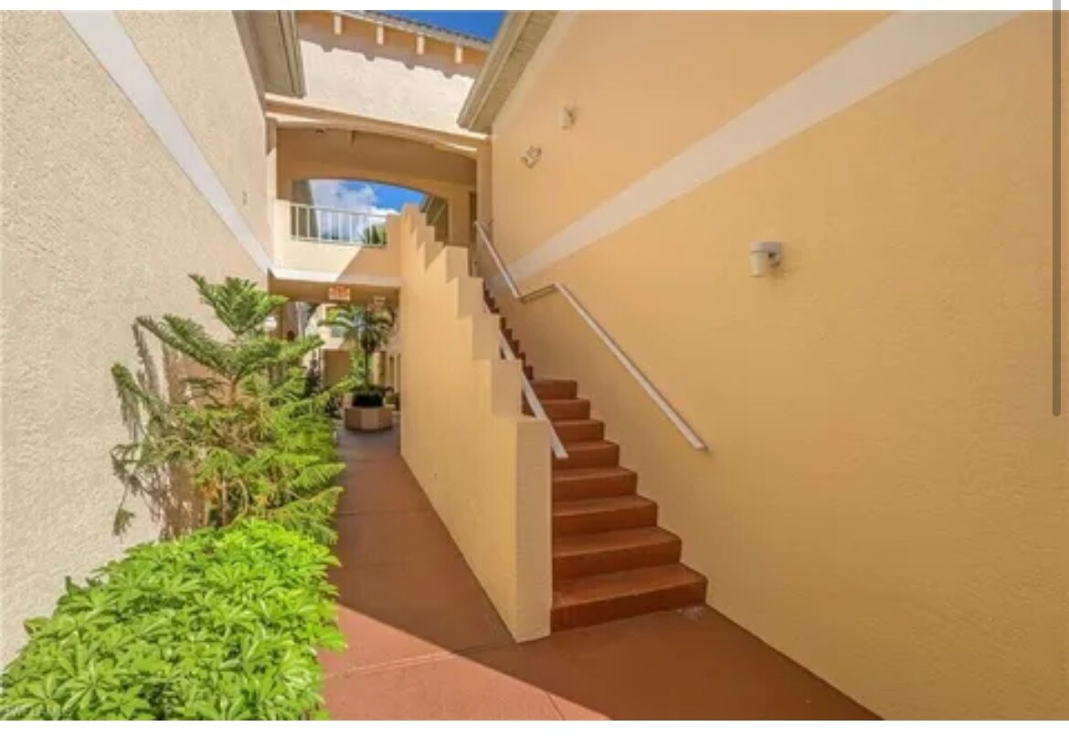 Stairs to condo - 1096 Woodshire Ln
