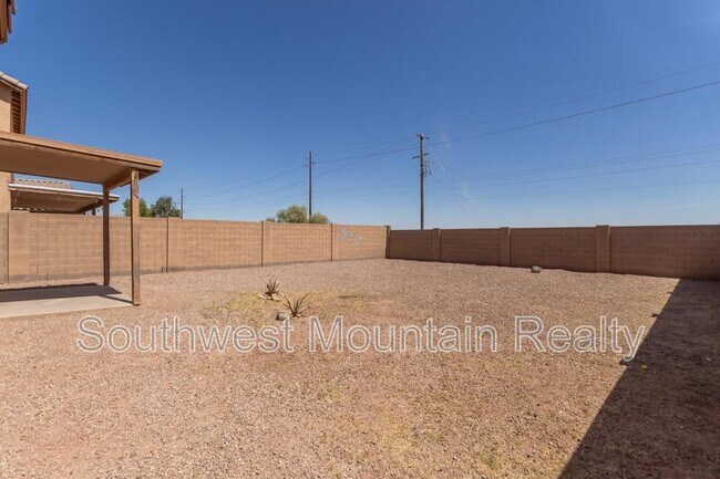 Building Photo - 5179 E Silverbell Rd