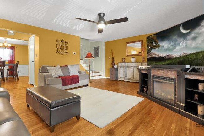 Building Photo - 2842 Kingsrowe Ct