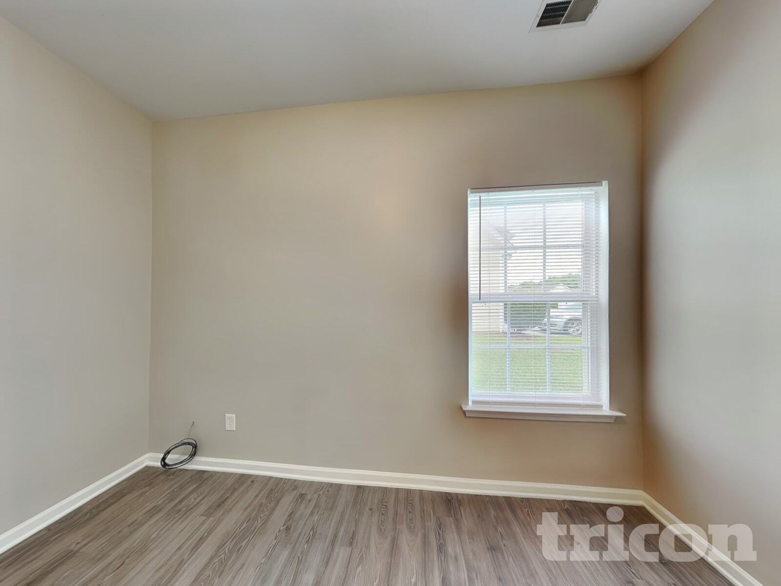 Building Photo - 110 Newport Dr
