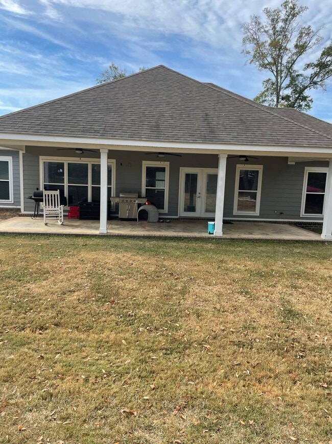 Building Photo - Beautiful 4 BR 2 bath in Prospect Ridge area