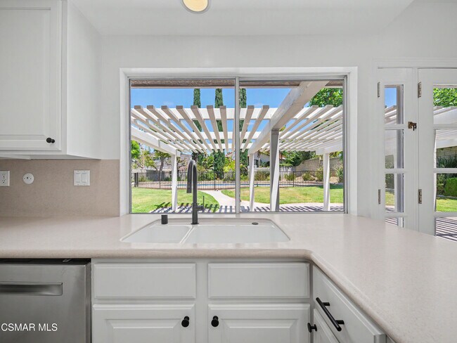 Building Photo - 22777 Brenford St