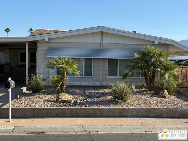 Building Photo - 73401 Palm Greens Pkwy