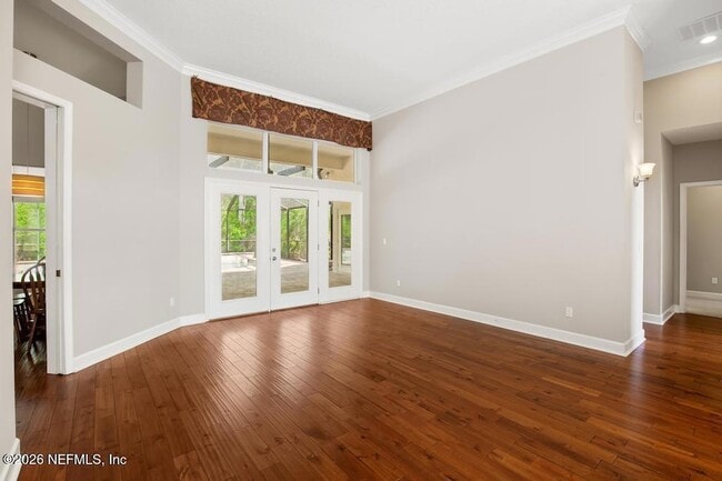 Building Photo - 337 S Mill View Way