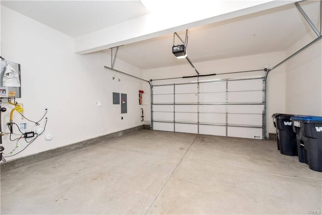 Building Photo - 113 Zawn