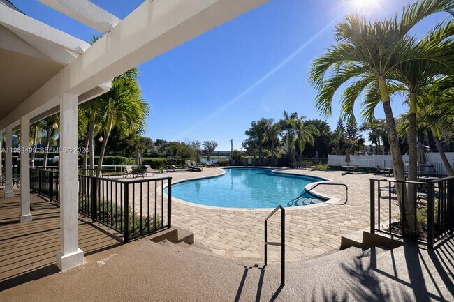 Building Photo - 5327 Sapphire Valley