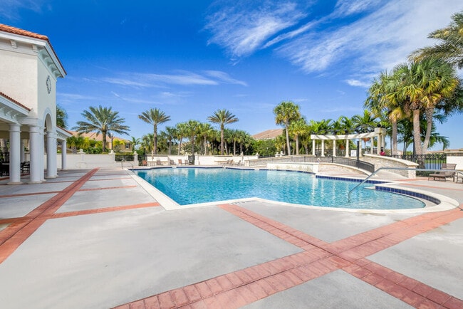 Building Photo - 4644 Cadiz Cir