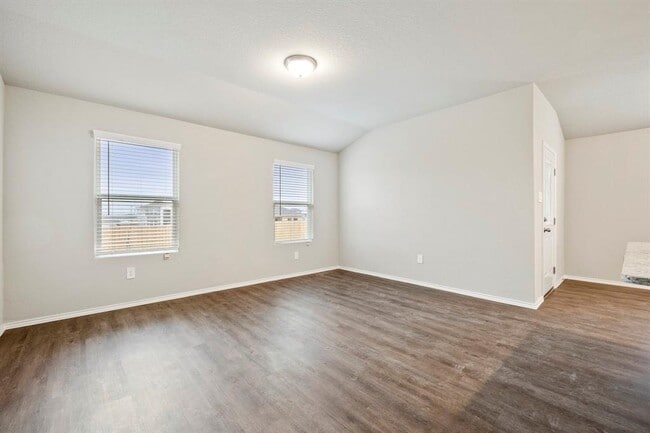 Building Photo - 3209 Ridge Pl