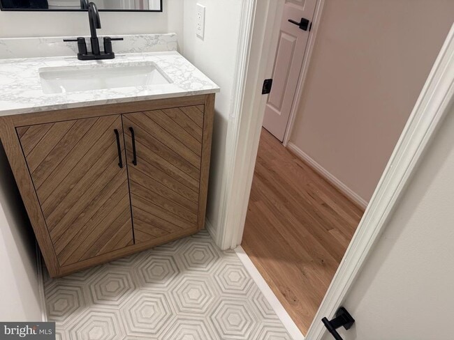 Building Photo - 5257 Leestone Ct