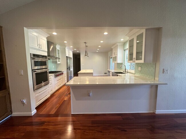 Building Photo - 2601 Bardolino Ln