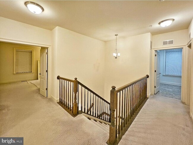 Building Photo - 3332 Burton Dr