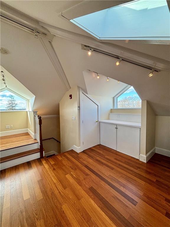 Building Photo - 22 Mt Vernon St