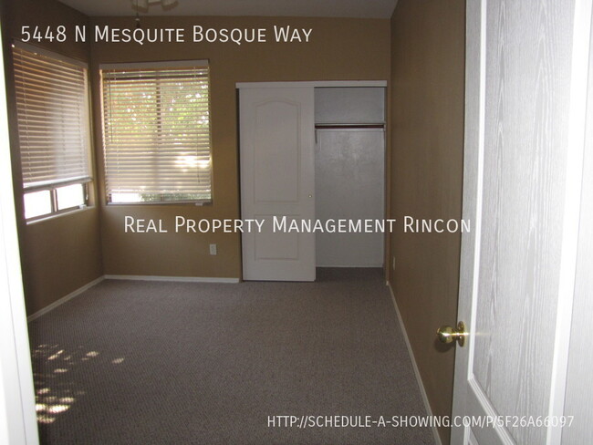 Building Photo - 5448 N Mesquite Bosque Way