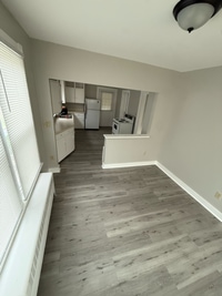 Building Photo - 724 Watervliet Shaker Rd