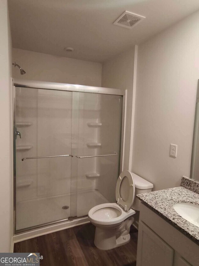 Building Photo - 537 Pemberton St