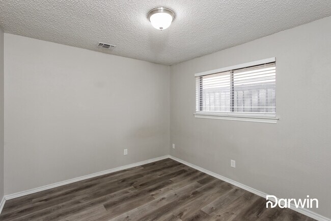 Building Photo - 2709 Winterstone Dr
