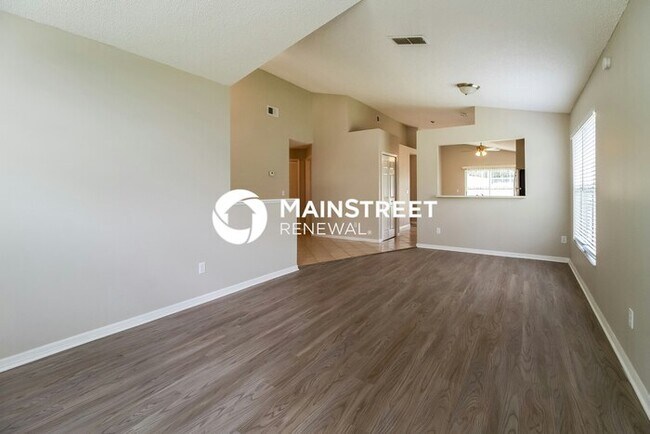 Building Photo - 4 Bedroom Pet-Friendly Home in Orlando, FL...