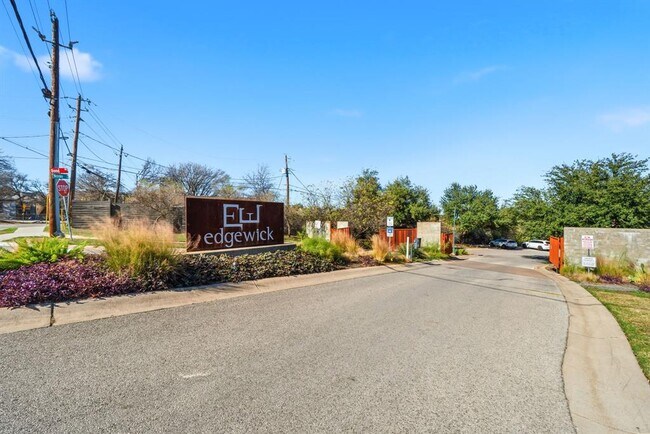 Building Photo - 1817 Carlson Dr